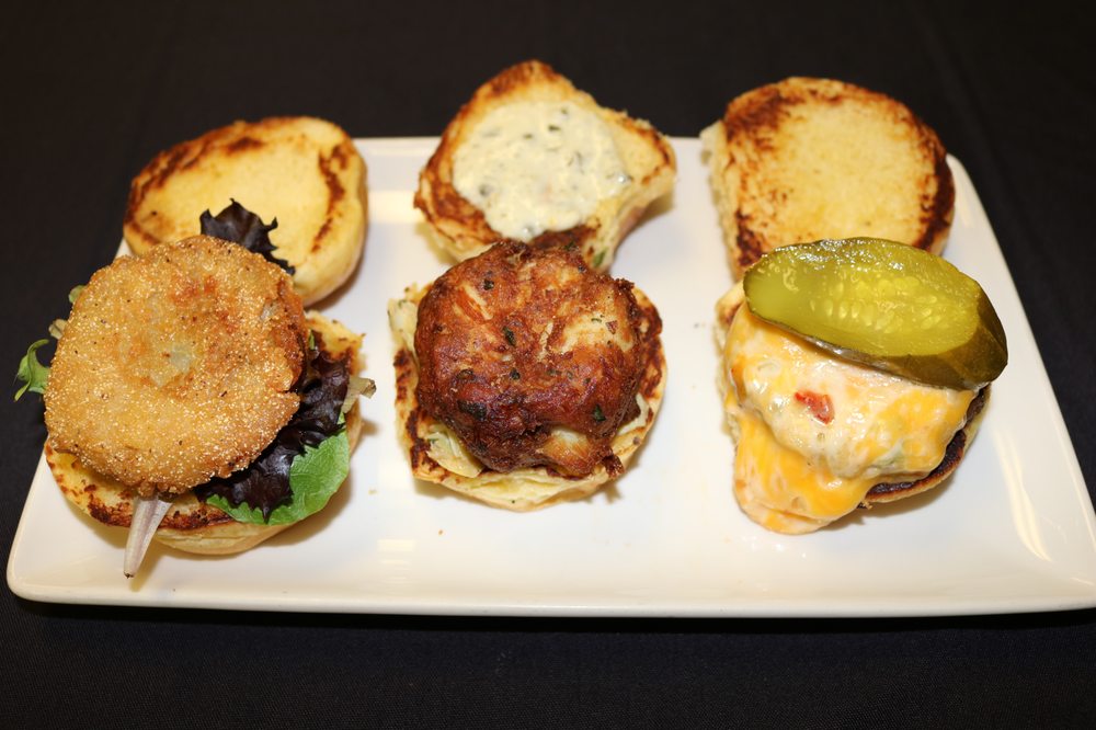 LENOX ROAD BAR & GRILL Updated August 2024 14 Photos & 19 Reviews