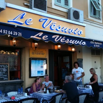 Le Vésuvio - Restaurants Near Me - Nice, 06