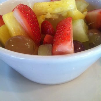 First Watch - Gorgeous Fruit Bowl!! - Breakfast & Brunch Near Me - Smyrna, Georgia