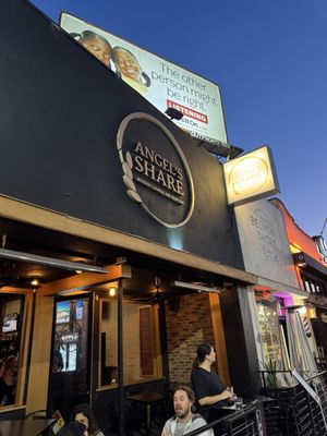 Angel's Share Whiskey Lounge by null