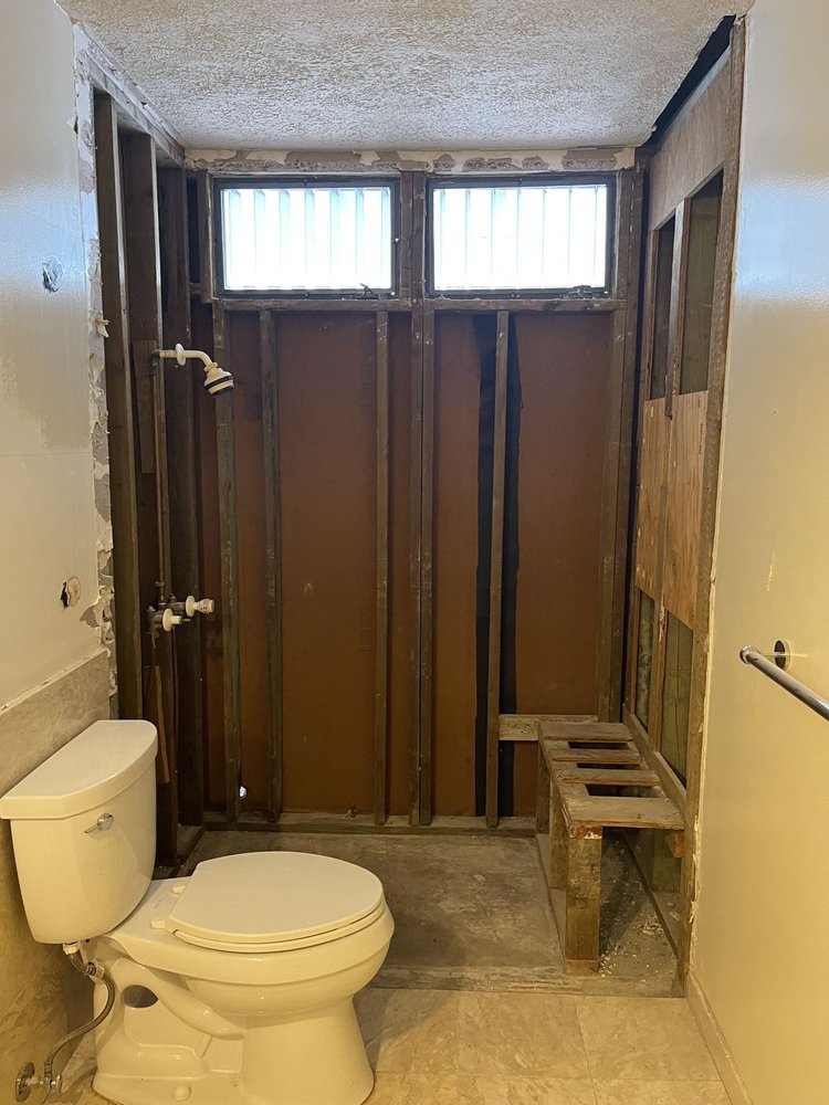 Slide of Renova Hawaii Home