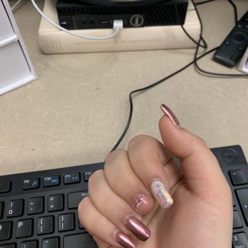 Lifestyle Nail Bar - Broken Nails - Nail Salons Near Me - Decatur, Georgia Lifestyle Nail Bar - Broken Nails - Nail Salons Near Me - Decatur, Georgia