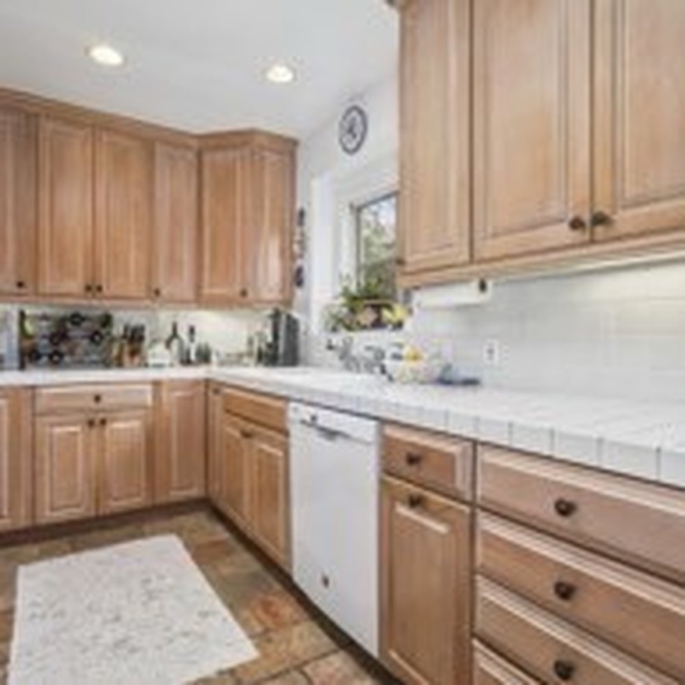 J's Vision Construction - Kitchen before - General Contractors Near Me - Sherman Oaks, California J's Vision Construction - Kitchen before - General Contractors Near Me - Sherman Oaks, California