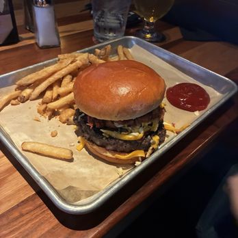 BJ's Restaurant & Brewhouse - Hickory Brisket And Bacon Burger* - Breweries Near Me - Lutz, Florida