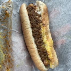 Rudy's Hot Dog - Rudy's Chili Dog