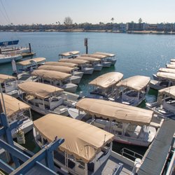 Duffy Electric Boats Of Newport Beach - Huge fleet!