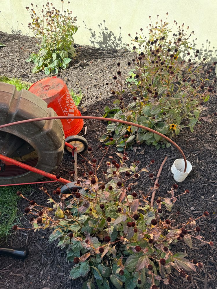 Slide of Emergency Rooter Plumbing & Repair Services