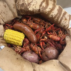 Crawfish Supply - 3 Pounds of Crawfish with Sausage, Corn and Potatoes