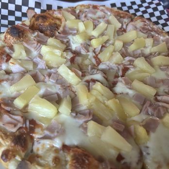 Bumpy's Tavern - Pizza - Bars Near Me - Puyallup, Washington