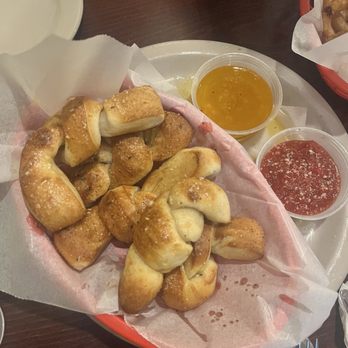Bourbon House Pizza - Pizza Near Me - Florence, Kentucky Bourbon House Pizza - Pizza Near Me - Florence, Kentucky