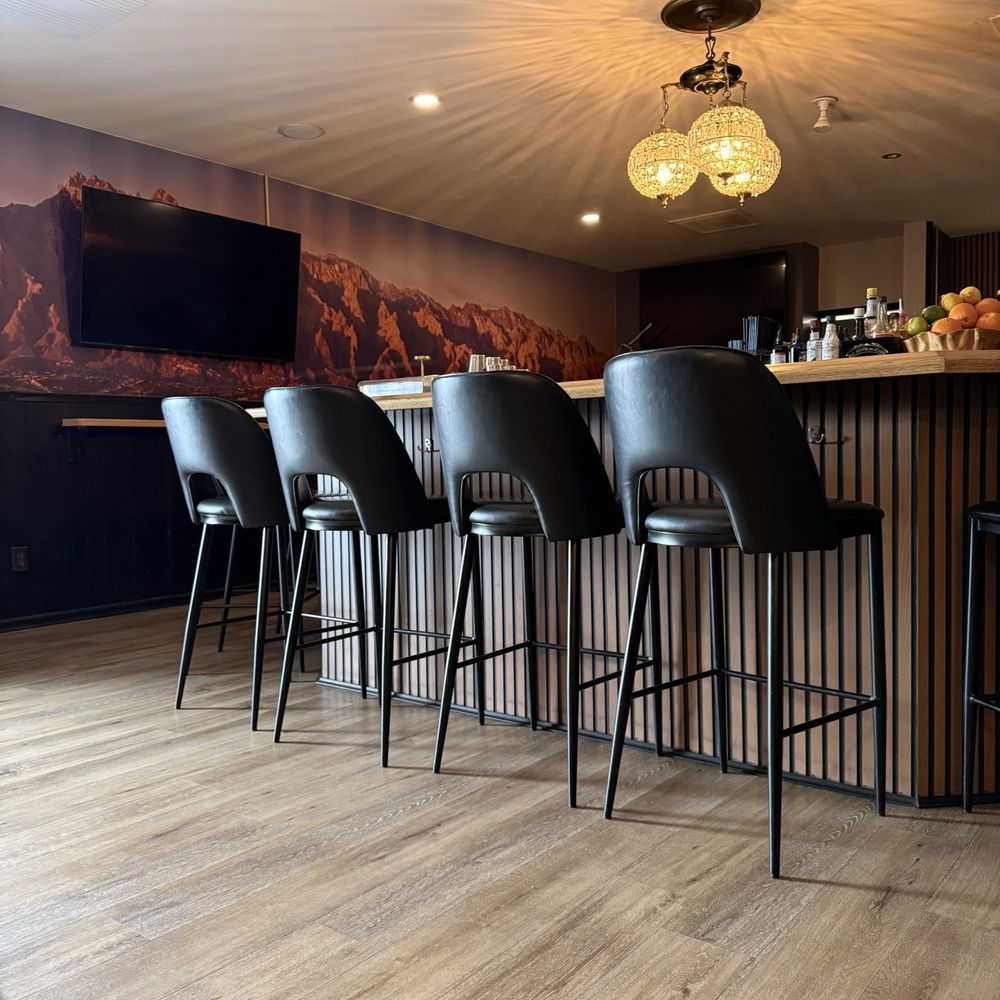 UnCork'd Kitchen & Bar  - Cocktail Bars Near Me - Tucson, Arizona