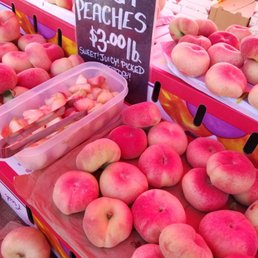 Donut peaches! Donut peaches!