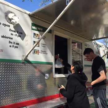 Pa' Tacos El Papi - Food Trucks Near Me - Arlington, Virginia Pa' Tacos El Papi - Food Trucks Near Me - Arlington, Virginia