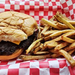 Pretty small burger... cheese wasn't melted Pretty small burger... cheese wasn't melted