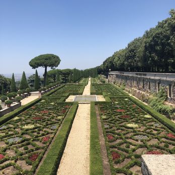 Castel Gandolfo - Landmarks & Historical Buildings Near Me
