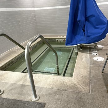 Fairfield by Marriott Inn & Suites Sacramento Elk Grove - Hot tub - Hotels Near Me - Elk Grove, California