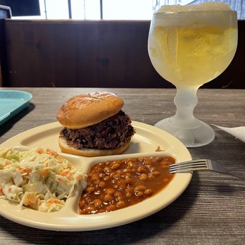 David's Barbecue - Beef sandwich - Barbeque Near Me - Pantego, Texas