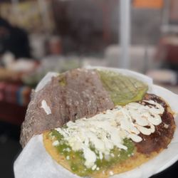 Los Feliz Night Market - Best Huaraches!