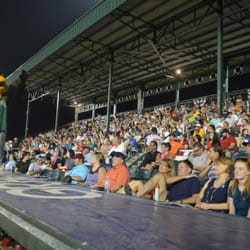 Augusta GreenJackets Baseball Club - Auggie the Mascot = Entertainer