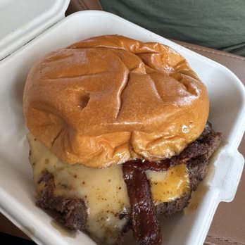 El Wagyu - Single sweet and spicy burger - Food Trucks Near Me - Royse City, Texas El Wagyu - Single sweet and spicy burger - Food Trucks Near Me - Royse City, Texas