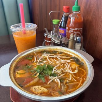 Angkor - Lots of vegan options. Enjoyed the Tom yum soup. There's also a vegan ramen. The smoothies were very sweet. - Vietnamese Near Me - Palmdale, California