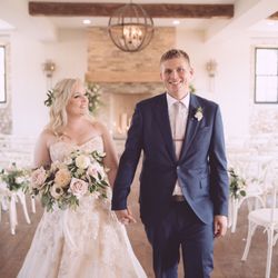 BLOOMS + FLORA - Elora Mill Wedding Florist