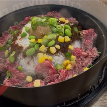 Tasty Pot - Sizzling Beef Hot Plate (Before mixing) - Hot Pot Near Me - Alhambra, California