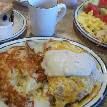 Penfold's Café - Penfold omelet, hash browns, and blueberry muffin Kids breakfast of fruit, hash browns, and eggs. - Breakfast & Brunch Near Me - Temecula, California