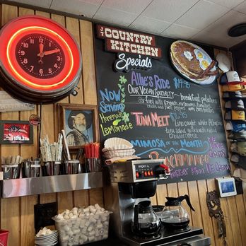 JT Country Kitchen - House special - Breakfast & Brunch Near Me - Joshua Tree, California JT Country Kitchen - House special - Breakfast & Brunch Near Me - Joshua Tree, California