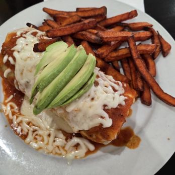Bea Bea's - Chicken Rancheros Burrito - Coffee & Tea Near Me - Burbank, California