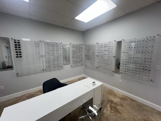 INFINITE VISION EYE CARE - Updated May 2026 - 10 Photos - 4851 W ...