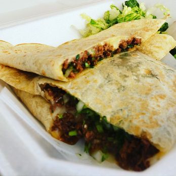 Tacos el Chimuelo - Quesadilla de Asasa - Street Vendors Near Me Tacos el Chimuelo - Quesadilla de Asasa - Street Vendors Near Me
