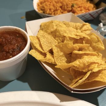 Taco Cowboy - Chips and salsa - Mexican Near Me - Belton, Texas