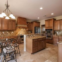 Select Premium Granite & Cabinet