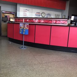 Ray's Automotive Center - Waiting room is big and has A/c