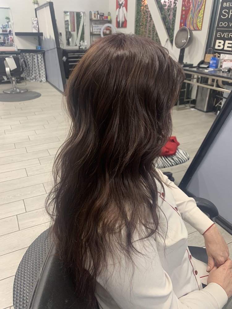 Visible Impressions Hair Studio