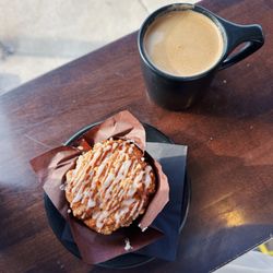 Squibb Coffee and Wine Bar - Chai Latte and Coffee Cake