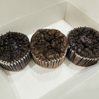 St. Barbra Pinoy Bakery - You'll love their ube mochis! They're deliciously chewy and so flavorful ... - Bakeries Near Me - Portland, Oregon St. Barbra Pinoy Bakery - You'll love their ube mochis! They're deliciously chewy and so flavorful ... - Bakeries Near Me - Portland, Oregon