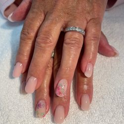 Pedicures plus