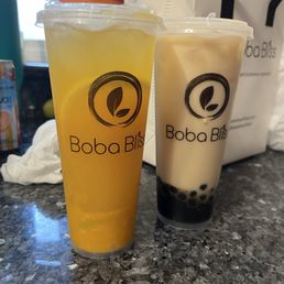 Summer Mango Green Tea and Royal King Oolong Tea with honey boba