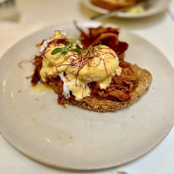 Isla & Co. - Midtown - Pulled Pork Hash - Australian Near Me - New York, New York