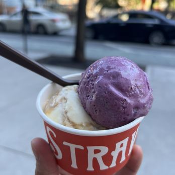 Salt & Straw - Ice Cream & Frozen Yogurt Near Me - New York, New York Salt & Straw - Ice Cream & Frozen Yogurt Near Me - New York, New York