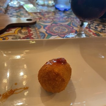 El Pimiento Restaurant - Croquetas de Bacalao/ Camarón - Tapas Bars Near Me - Miami Lakes, Florida El Pimiento Restaurant - Croquetas de Bacalao/ Camarón - Tapas Bars Near Me - Miami Lakes, Florida