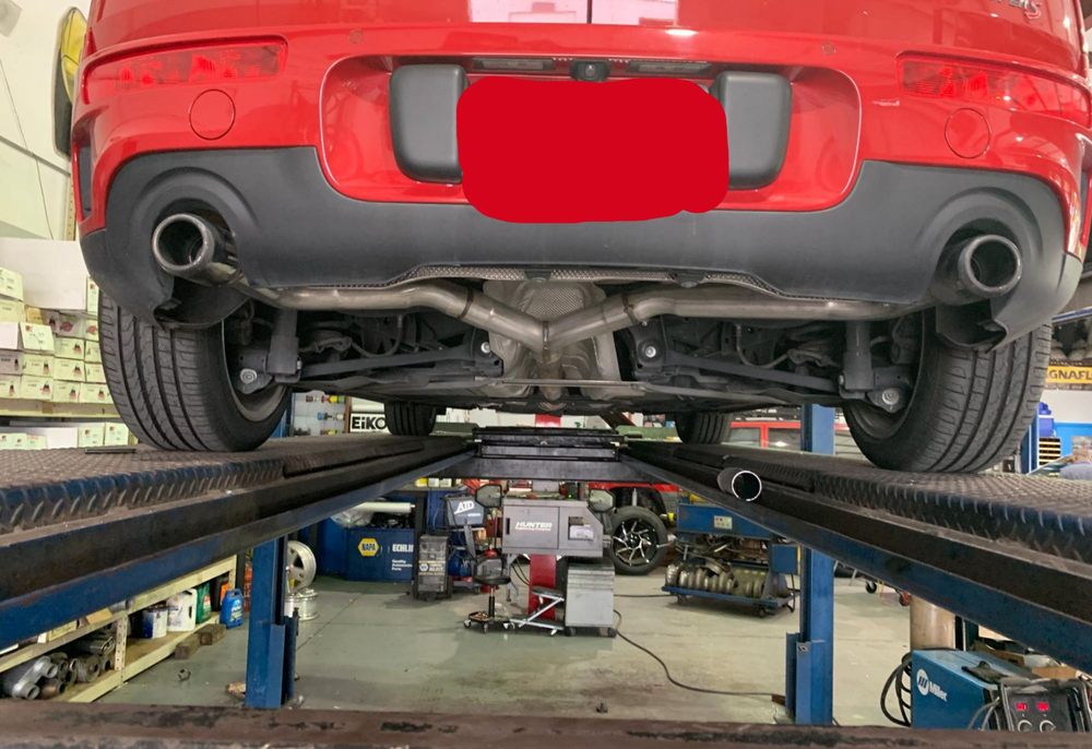 MAD HATTER AUTO CENTER 11 Photos & 27 Reviews 4916 W Linebaugh Ave