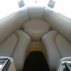Dale's Auto-Tops and Upholstery