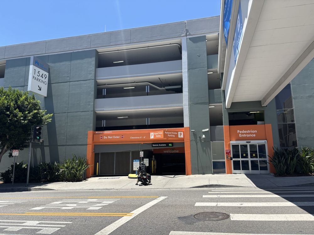 Kaiser Permanente Medical Center - patient advocate in Los Angeles, CA