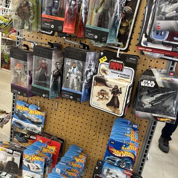 Liquidation Outlet - Outdoor Gear Near Me - Albany, Oregon