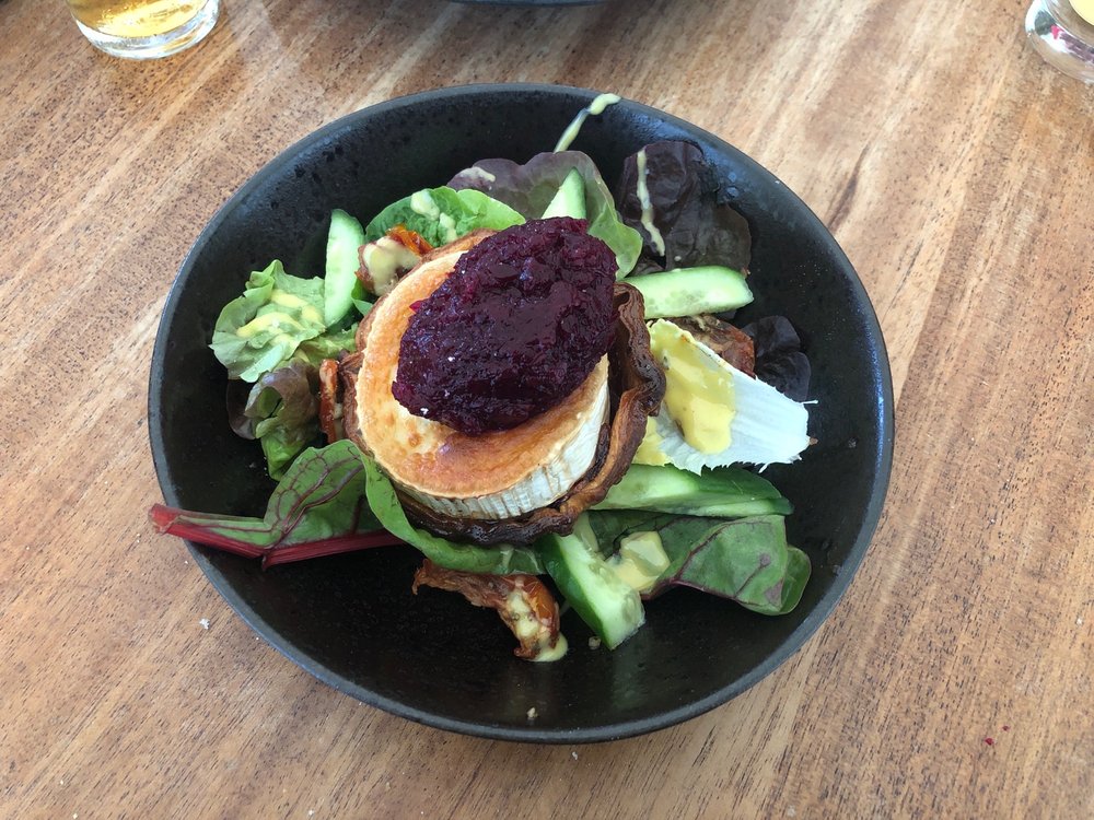 MOUNT INN Updated August 2024 17 Photos Stanton, Broadway