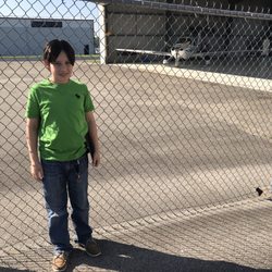 Cardinal Wings Aviation - Posing in front of the Cirrus