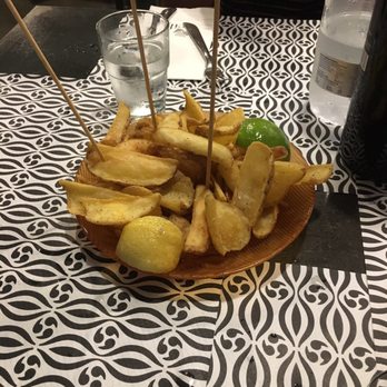 Sicily - Catanese (fried chips!) - Pizza Near Me - Siracusa, SR